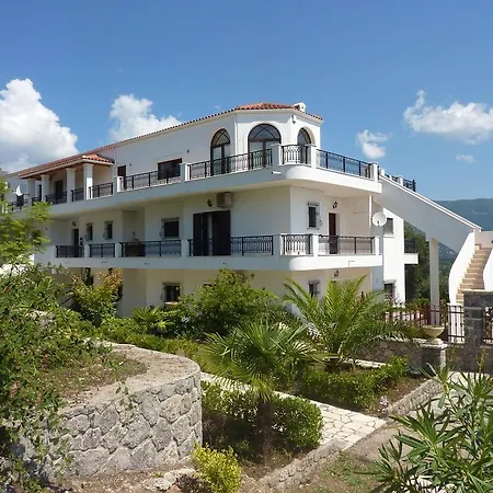 Apartamento Marialice *