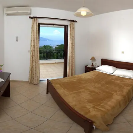 Marialice Apartman Dasziá