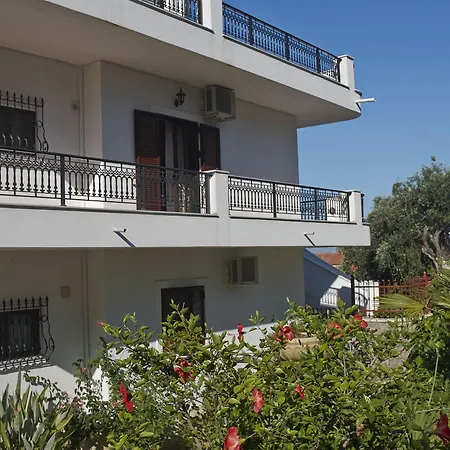 Apartment Marialice Dassia (Corfu)