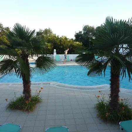 Marialice Apartman Dasziá